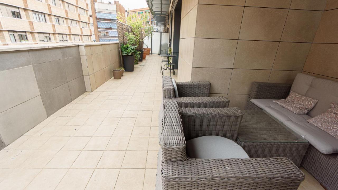Rentalsevilla Coqueto Apartamento Con Terraza Privada Exterior foto